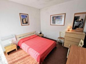 Résidence Les Zodiaques - Appartement 3 Pièces 5 couchages PORT LEUCATE. Réf: 1ZOD_C2 MAE-6094