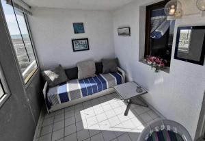 Résidence Copacabana - Appartement deux pièces pour 4 personnes avec très belle vue sur mer. Réf: 1COP_825H MAE-6224