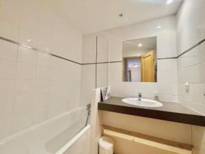 Résidence Les Belles Roches - Appartement 6 personnes coeur de village MAE-7994