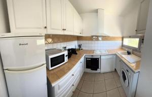 Résidence Athenee - Bel appartement 3 pièces dans résidence à Six-Fours-les-Plages MAE-0704