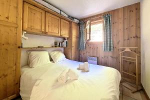 Résidence Les Jardins Dhiver C - Élégant Appartement Familial avec Terrasse MAE-4974