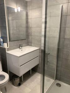 Résidence Mistral - Joli studio à Six Fours Les Plages 100m de la plage - Accès direct MAE-8844