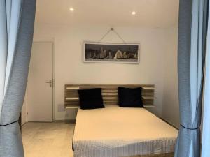 Résidence Mistral - Joli studio à Six Fours Les Plages 100m de la plage - Accès direct MAE-8844