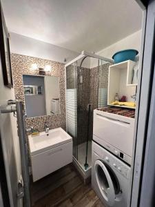 Résidence Cap Vert - APPARTEMENT FRONT DE MER DANS DOMAINE AVEC PISCINE ET TENNIS MAE-8984