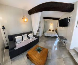 Résidence 665-bandol - Magnifique Rez de villa T1 bis à Bandol MAE-0974