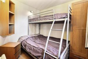 Résidence Grand Bois B - CONFORTABLE 2 PIECES + COIN MONTAGNE, SKIS AUX PIEDS ET PROCHE DES COMMERCES MAE-3304