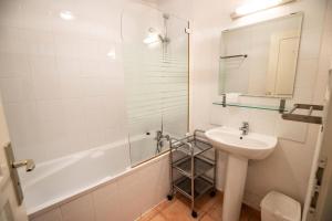 Les Chalets Petit Bonheur - LES CHALETS PETIT BONHEUR - CHT79 MAE-2494