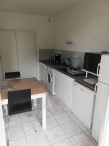 Résidence Amiraute - Charmant T2, au 1er étage dune résidence située au cœur du Val-André MAE-6554