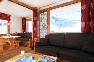 Résidence Pierre De Soleil - Appartement lumineux et rénové · Skis aux pieds MAE-6411