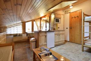 Résidence Amethyste - Studio chaleureux · Ski aux pieds · Vue pistes MAE-6481