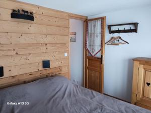 Résidence Aiguille Grive Bat Iii - superbe appartement 2 pièces 6 personnes en duplex, skis aux pieds, dans le village de Charmettoger à Arc 1800. MAE-7801