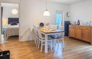 2 Bedroom Nice Home In Ydre