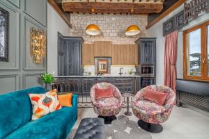 Your Tuscan Dream- Luxe Apartment