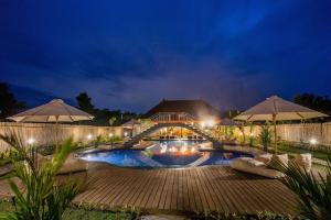 Maharatu Bungalows & Bar Lembongan