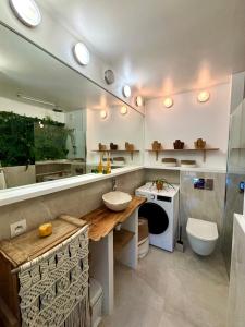 Appt jardin privé 2 pièces piscine, tennis pétanque dans résidence