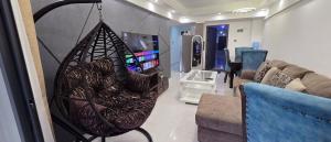 Brand New Westlands 2BR 2Ba walk to Sarit GTC