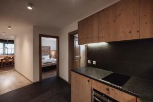 Zin Senfter Residence