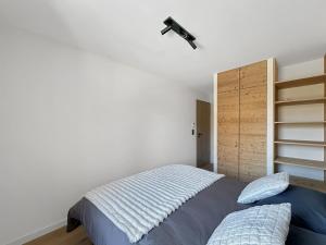 DBA104 - 4 pieces 6 pers Centre village Carroz