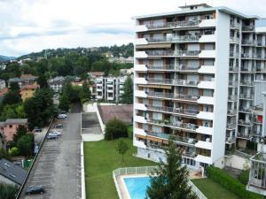 Résidence Montcalm D - Mignon logement, très agréable avec piscine, tennis ! MAE-6794