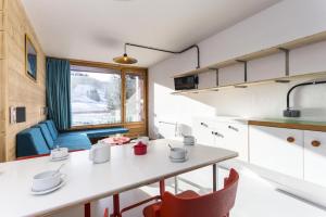 Résidence Lauzieres - Studio 5 personnes pied des pistes MAE-5134