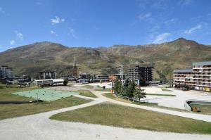 Résidence Aravis - Studio pour 3 personnes avec blacon exposé Sud MAE-5944