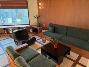 Free airport pickup for 7night stays Donggunae