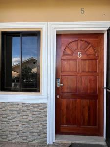 Nielos Apartment Door 5