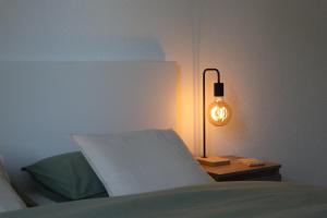 Cà Meriggio Bright apartment within walking distance of the river