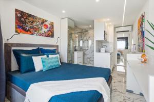 Infinity sea Heliopolis