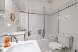 Elegant and Spacious 2 Bedroom in Menton Center