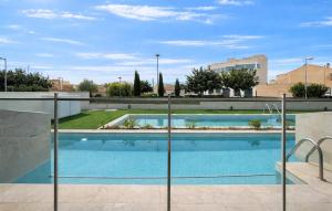Beautiful Apartment In Pilar De La Horadada