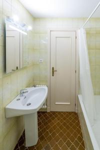 Beautiful penthouse with a terrace in the center 2A