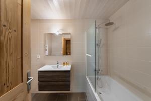 Chalet- Etringa A12 - BO Immobilier - Châtel Multipass 2026 Activités en Été offert par votre hôte