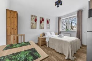 Nowolipki Charming Studio by BookingHost