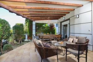 Villa Beta 2 - 3min walk to Elephant and Mako