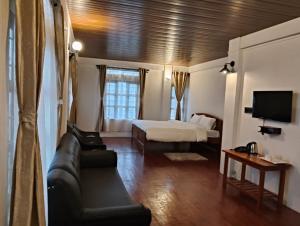 Coralberry Inn and Dhaba