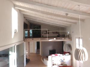 Nature's Pool Apartments img2