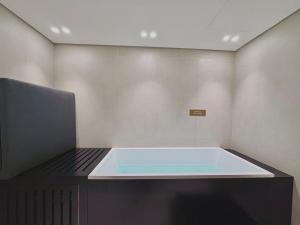 Luxury Studio in Trillionaire Residence