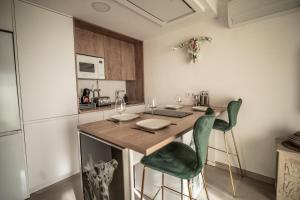 1Hab premium, terraza con vistas al mar, parking y totalmente renovado