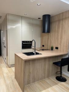 WAVES LUX Apartments VIEW SEA SPA & POOL & S SAUNA & JACUZZI