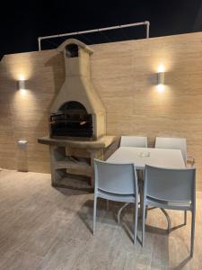 B&S Accommodation Newly Renovated Penthouse 253