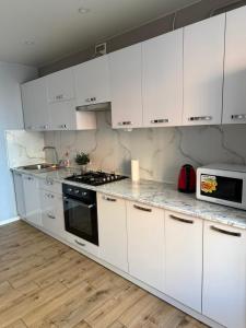 Яровиця. Люкс