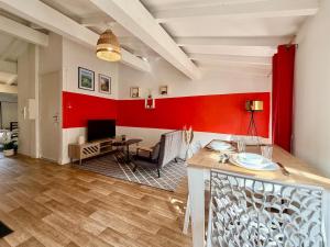 LEtoile Rouge - T2 Proche Gare et Centre Ville