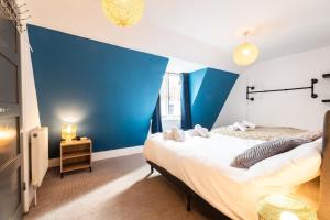 Open Mind Property-16 Guests with Garden & Hot tub