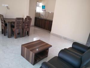 TULIPS VILLAGE RESORTS - A Valley View Abode
