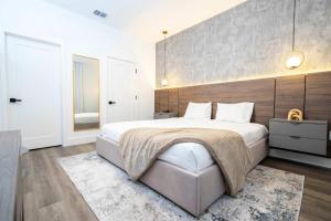 Disney Luxury Townhouse with Private Pool Themed Bedrooms. Book Now DP66