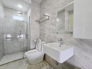 RelaxHaven Sea And CityView BathTub ImperioResidence