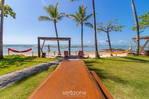 Aptos equipados em condomínio à beira-mar com área de lazer e piscina – VVAs