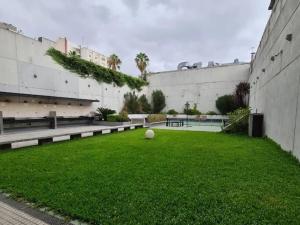 Still in the City - Pool, Solaruim & Gym