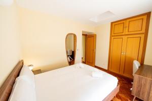 Amazing penthouse with newly renovated terrace 2B